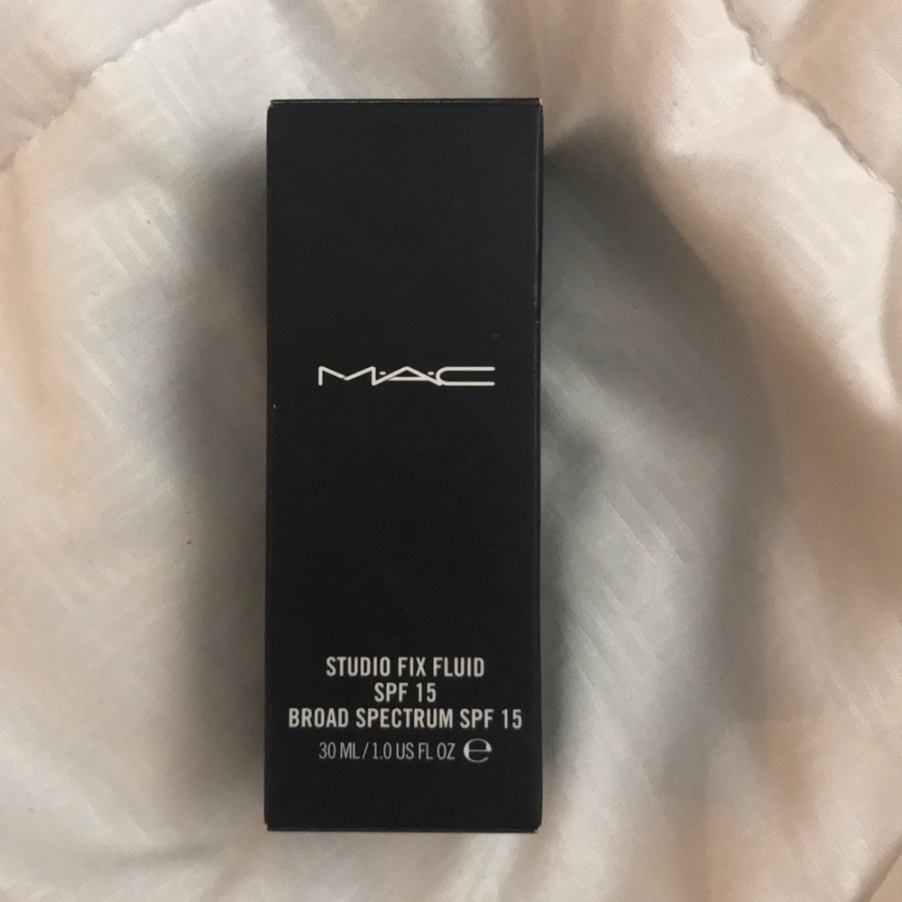 Mac Studio Fix Fluid Foundation